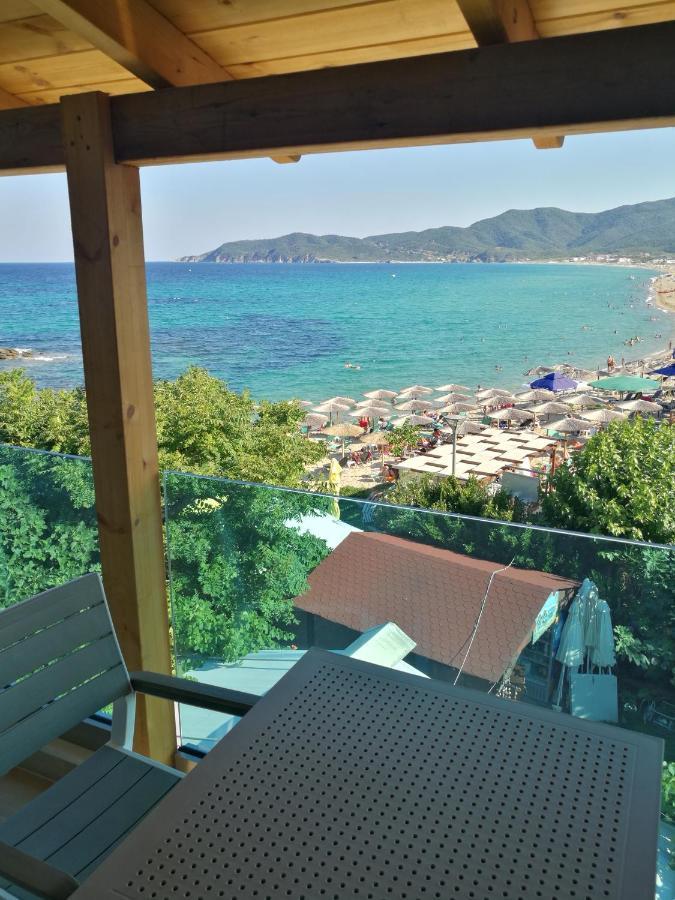 Athos Veranda Sarti Bagian luar foto